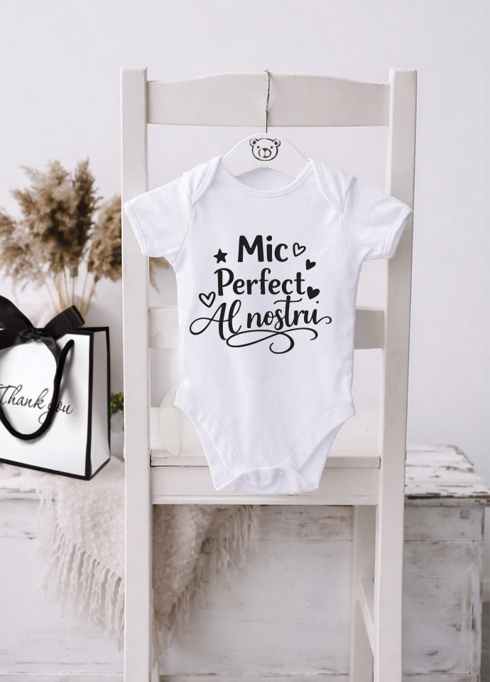 Body bebeluși „Mic. Perfect. Al nostru”