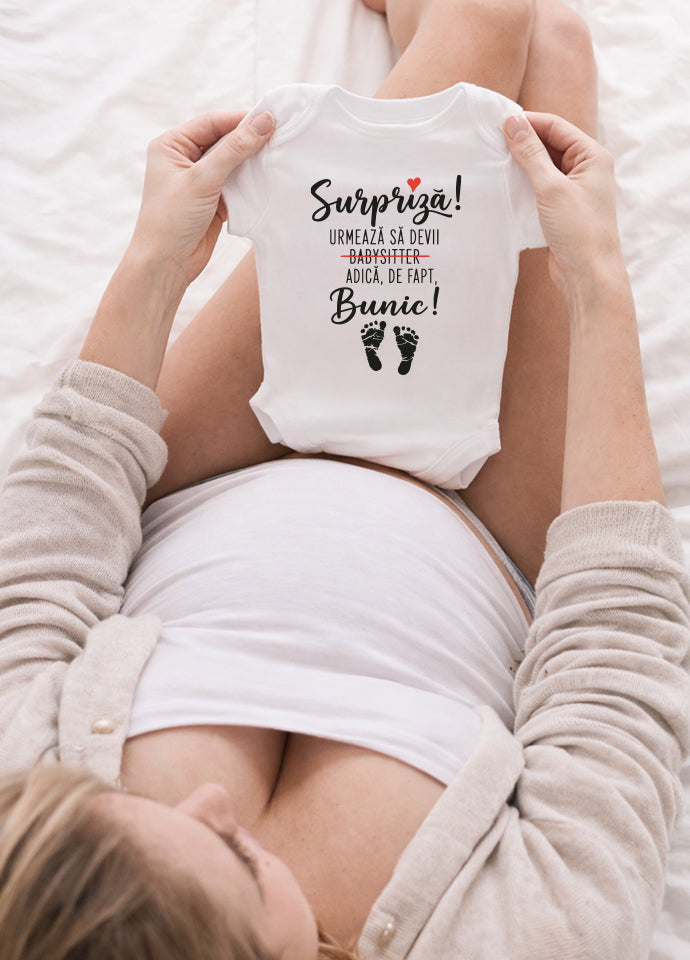 Body Bebe Personalizat „Surpriză! Vei fi Bunic” – Anunț Sarcină pentru Bunici